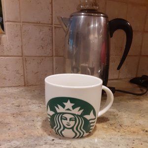 2017 STARBUCKS 14 oz. mug large green mermaid logo